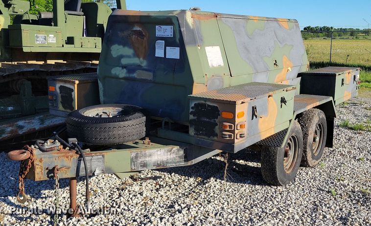 image for item DP1465 1985 Ingersoll Rand P-250-W-D-M-H268 air compressor