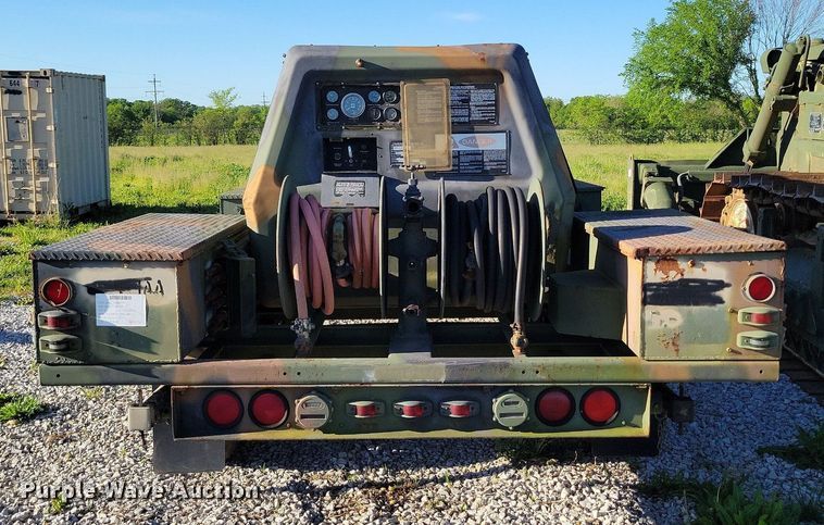 image for item DP1465 1985 Ingersoll Rand P-250-W-D-M-H268 air compressor