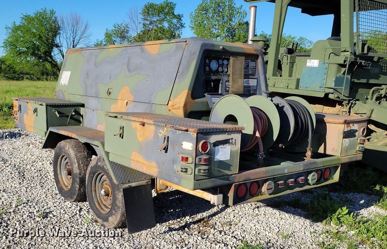 image for item DP1465 1985 Ingersoll Rand P-250-W-D-M-H268 air compressor