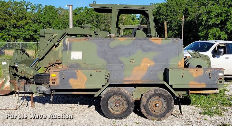 image for item DP1465 1985 Ingersoll Rand P-250-W-D-M-H268 air compressor