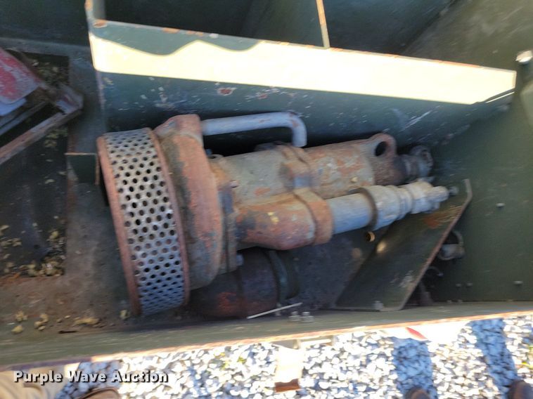 image for item DP1465 1985 Ingersoll Rand P-250-W-D-M-H268 air compressor