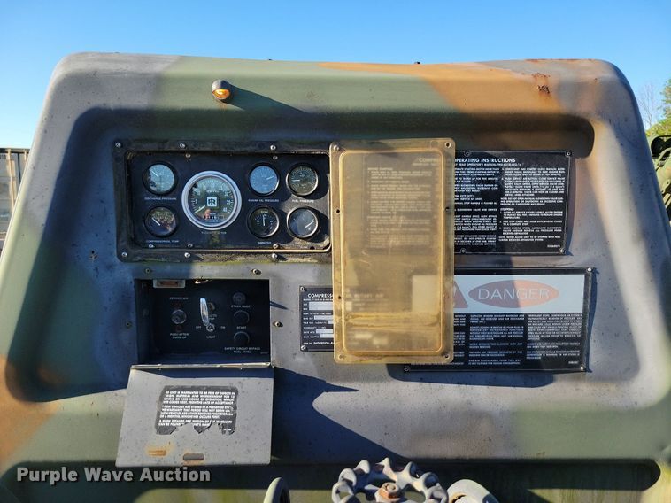 image for item DP1465 1985 Ingersoll Rand P-250-W-D-M-H268 air compressor