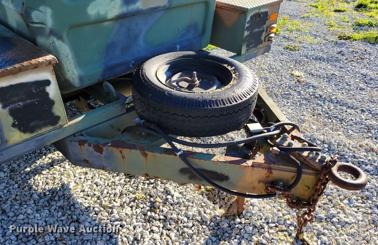 image for item DP1465 1985 Ingersoll Rand P-250-W-D-M-H268 air compressor