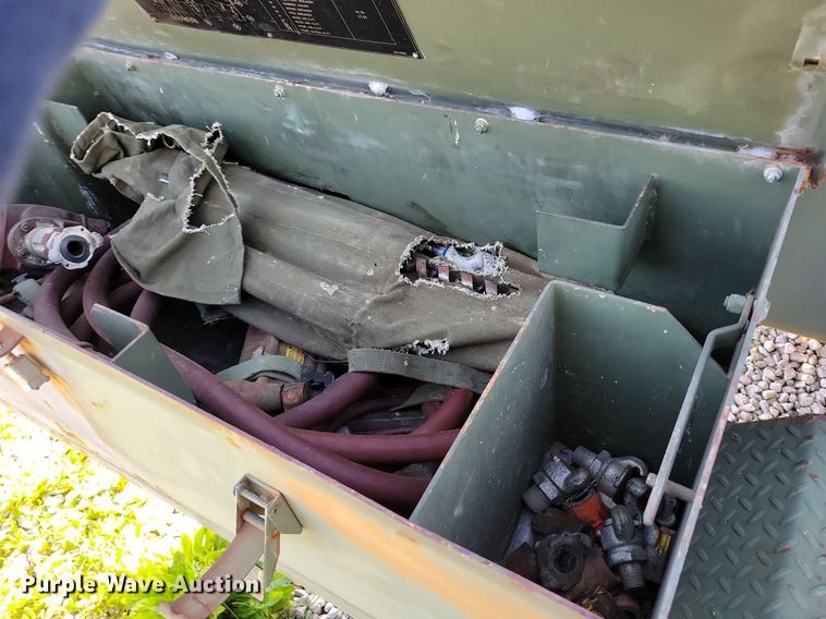 image for item DP1465 1985 Ingersoll Rand P-250-W-D-M-H268 air compressor