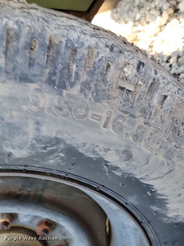 image for item DP1465 1985 Ingersoll Rand P-250-W-D-M-H268 air compressor