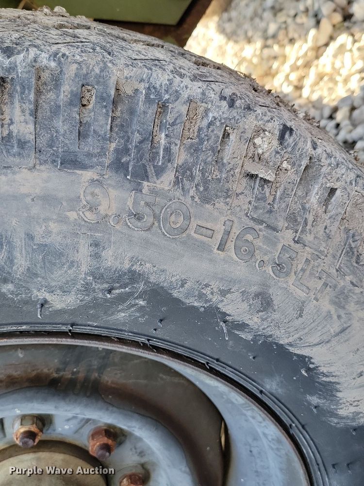 image for item DP1465 1985 Ingersoll Rand P-250-W-D-M-H268 air compressor