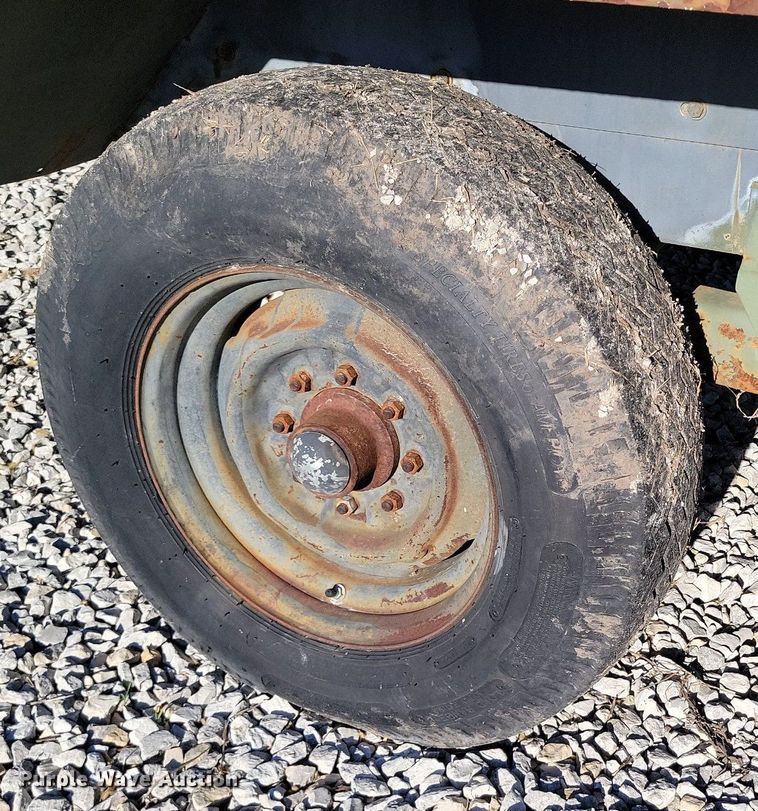 image for item DP1465 1985 Ingersoll Rand P-250-W-D-M-H268 air compressor