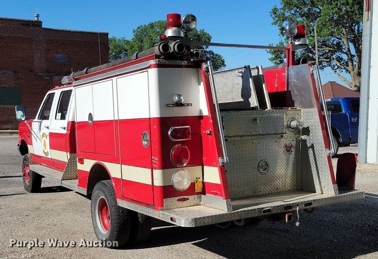 image for item DP1468 1991 Ford F450 Super Duty brush fire truck