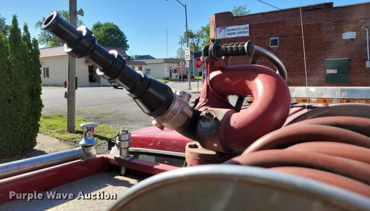 image for item DP1468 1991 Ford F450 Super Duty brush fire truck