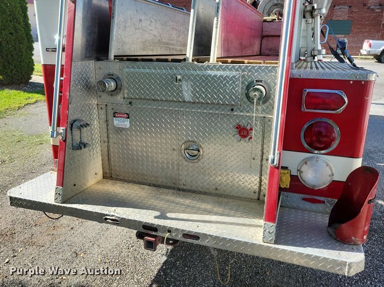 image for item DP1468 1991 Ford F450 Super Duty brush fire truck