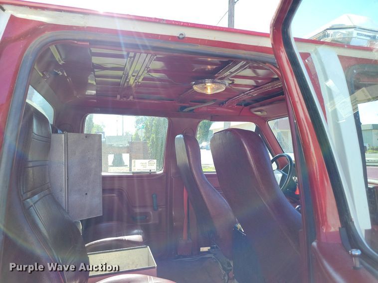 image for item DP1468 1991 Ford F450 Super Duty brush fire truck