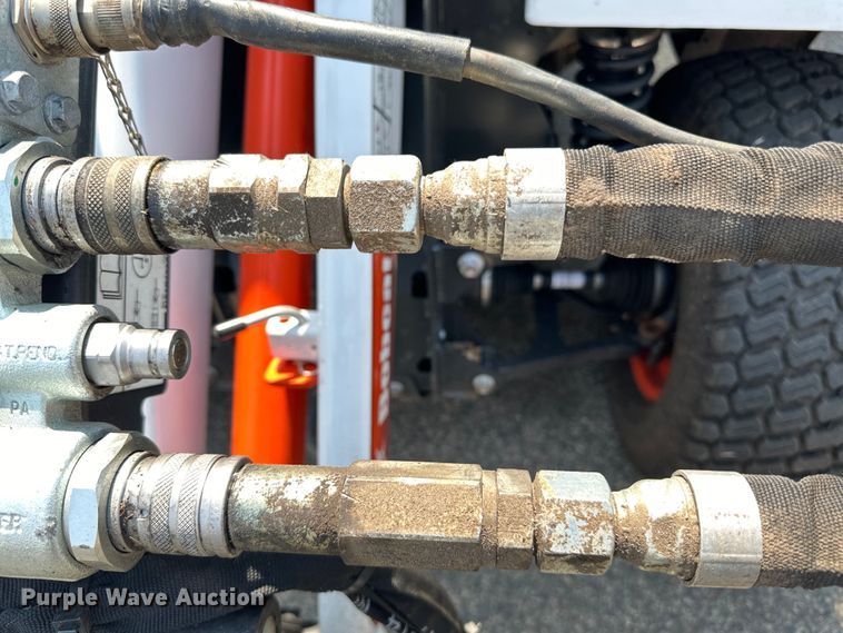 image for item DQ0836 Bobcat 68 Angle Broom skid steer broom