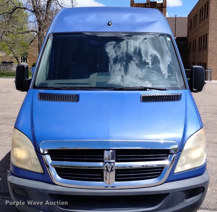 image for item DQ6099 2007 Dodge Sprinter 3500 prisoner transport van