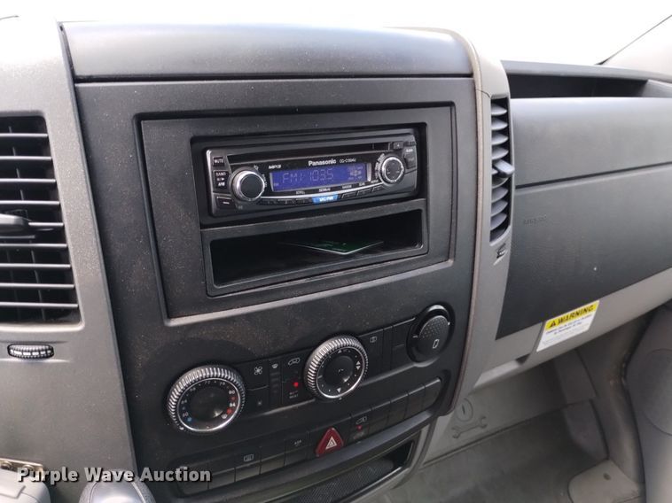 image for item DQ6099 2007 Dodge Sprinter 3500 prisoner transport van