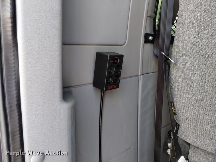 image for item DQ6099 2007 Dodge Sprinter 3500 prisoner transport van