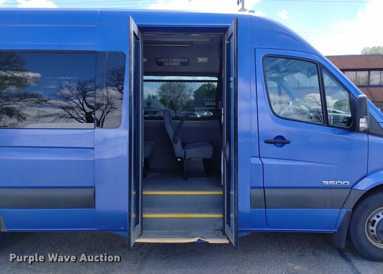 image for item DQ6099 2007 Dodge Sprinter 3500 prisoner transport van