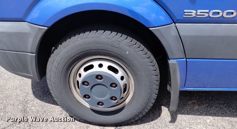 image for item DQ6099 2007 Dodge Sprinter 3500 prisoner transport van