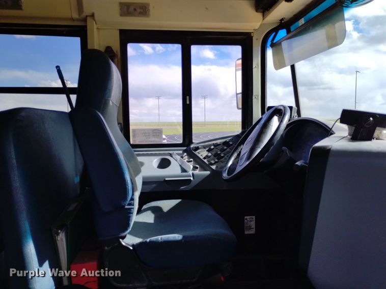 image for item DQ6101 2008 IC Corporation CE200 school bus