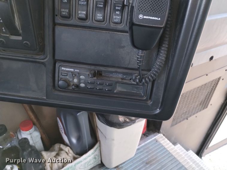 image for item DQ6101 2008 IC Corporation CE200 school bus