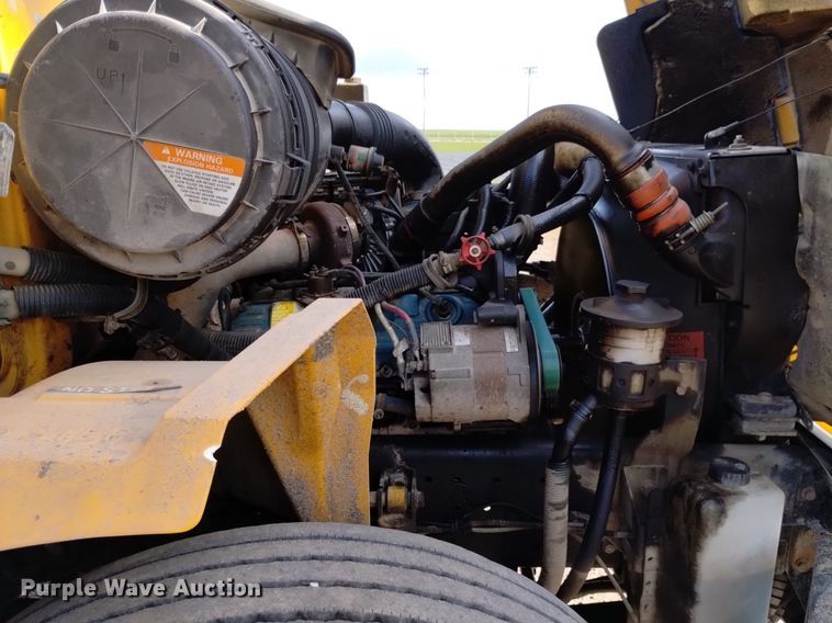 image for item DQ6101 2008 IC Corporation CE200 school bus