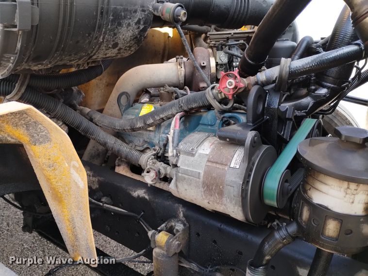 image for item DQ6101 2008 IC Corporation CE200 school bus