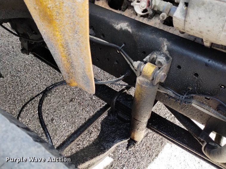 image for item DQ6101 2008 IC Corporation CE200 school bus