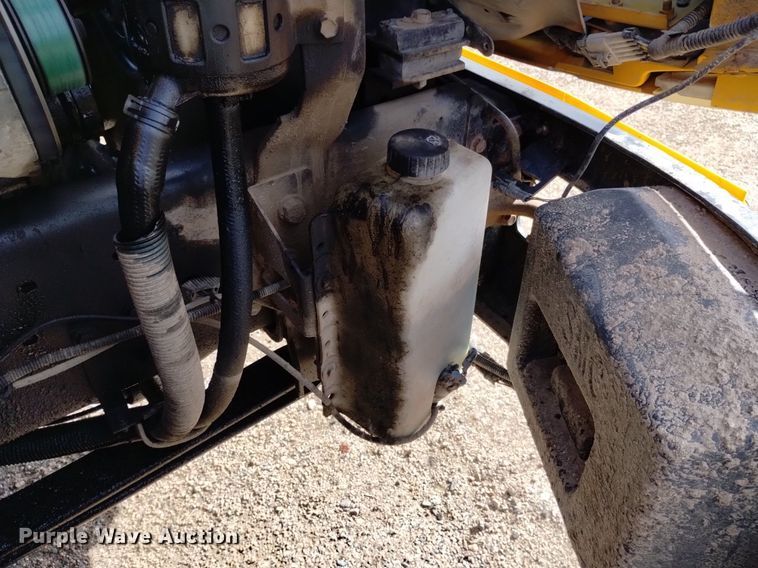 image for item DQ6101 2008 IC Corporation CE200 school bus