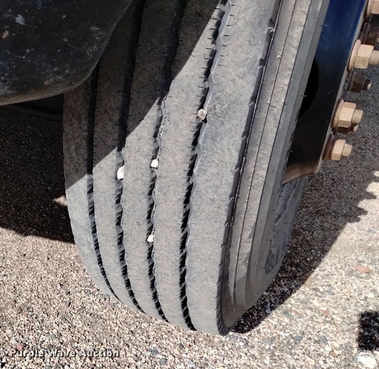 image for item DQ6101 2008 IC Corporation CE200 school bus