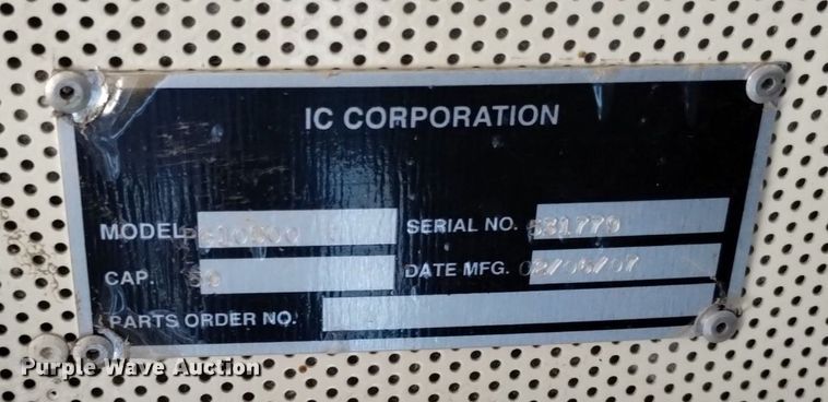 image for item DQ6101 2008 IC Corporation CE200 school bus