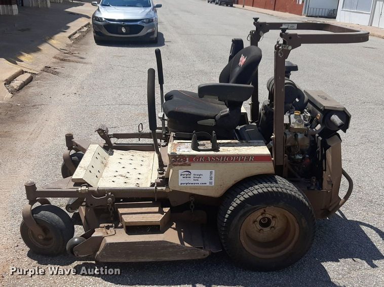 image for item DQ7105 Grasshopper  329B ZTR lawn mower