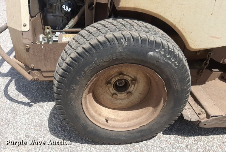 image for item DQ7105 Grasshopper  329B ZTR lawn mower