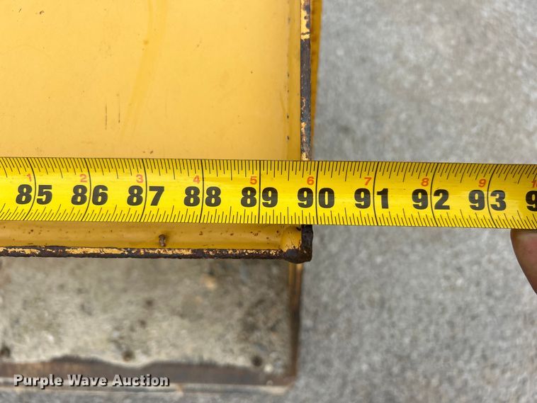 image for item EG0287 2011 John Deere 310SJ backhoe