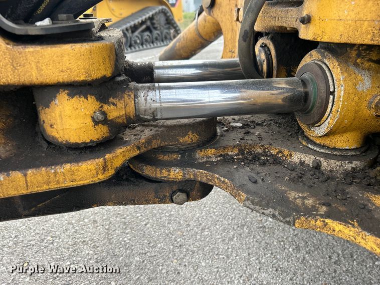 image for item EG0298 2009 John Deere  310SJ backhoe