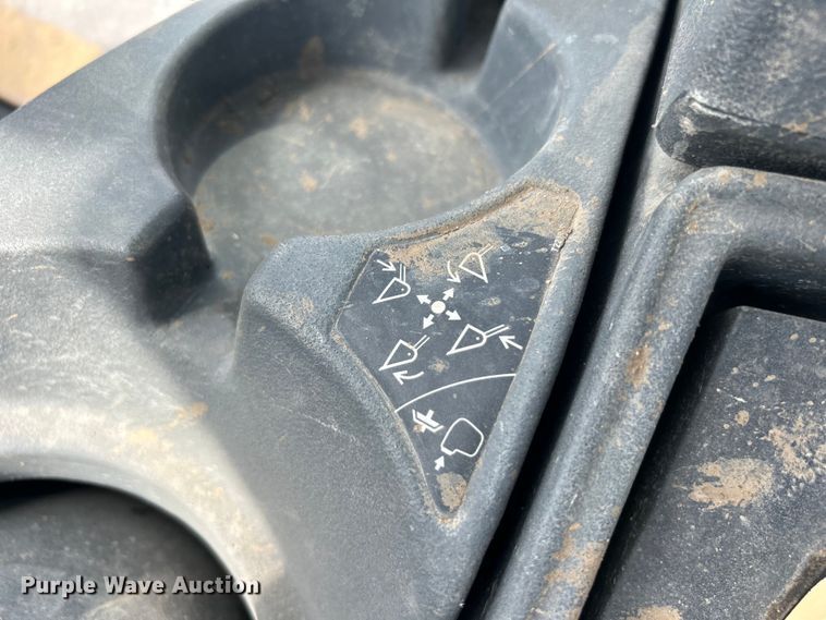 image for item EG0298 2009 John Deere  310SJ backhoe