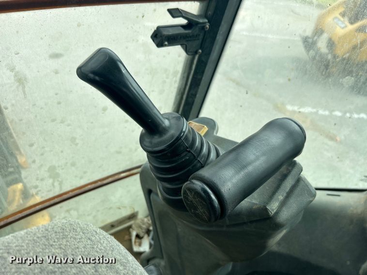 image for item EG0298 2009 John Deere  310SJ backhoe