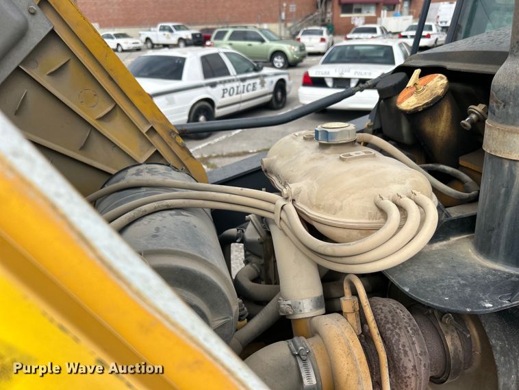 image for item EG0298 2009 John Deere  310SJ backhoe