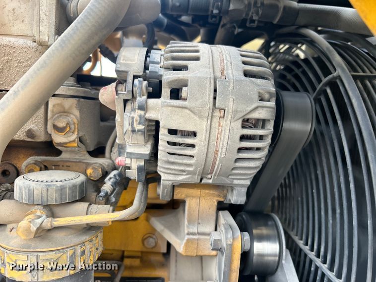 image for item EG0298 2009 John Deere  310SJ backhoe