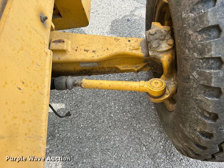 image for item EG0298 2009 John Deere  310SJ backhoe