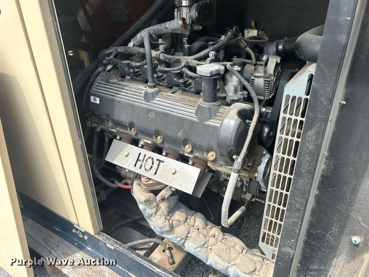 image for item EG0335 2006 Generac QT04554GNSNA generator