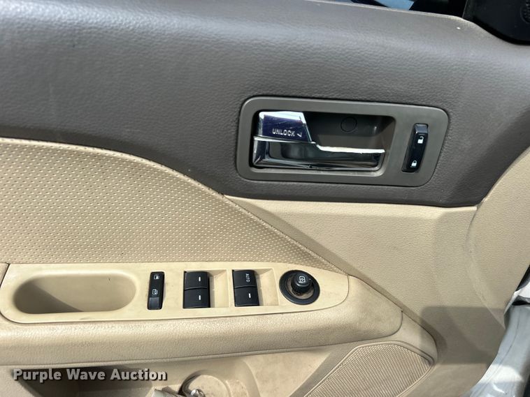 image for item EG0336 2008 Ford Fusion 