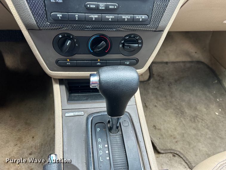 image for item EG0336 2008 Ford Fusion 