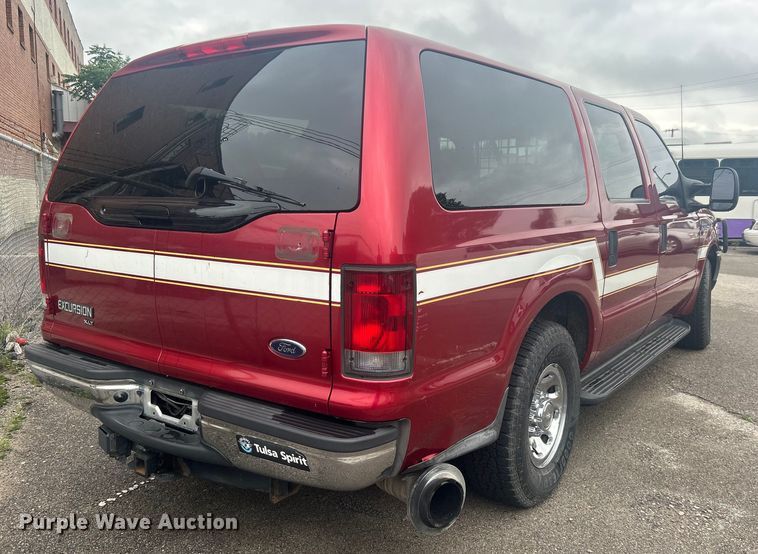image for item EG0337 2003 Ford Excursion SUV