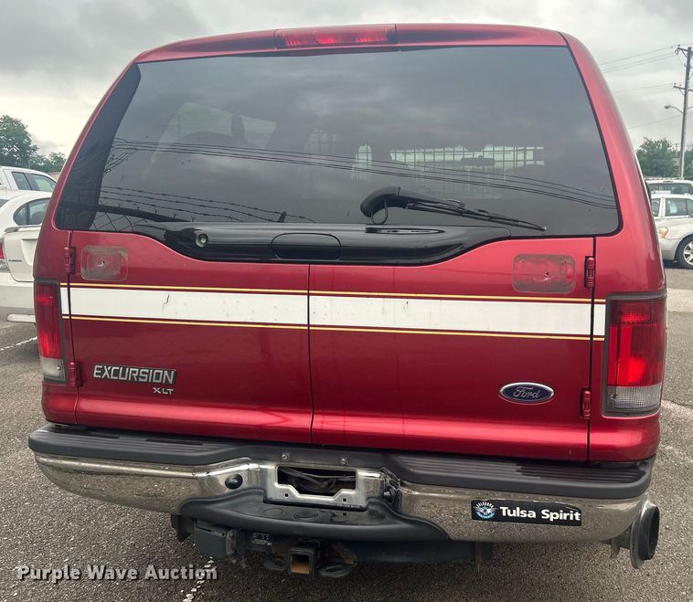 image for item EG0337 2003 Ford Excursion SUV