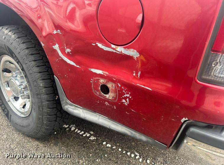 image for item EG0337 2003 Ford Excursion SUV