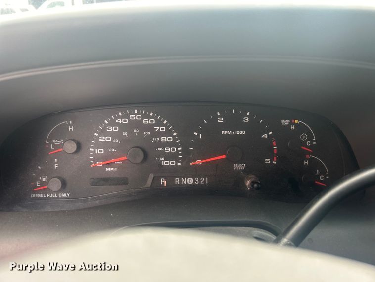 image for item EG0337 2003 Ford Excursion SUV