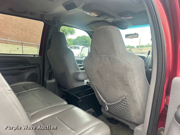 image for item EG0337 2003 Ford Excursion SUV