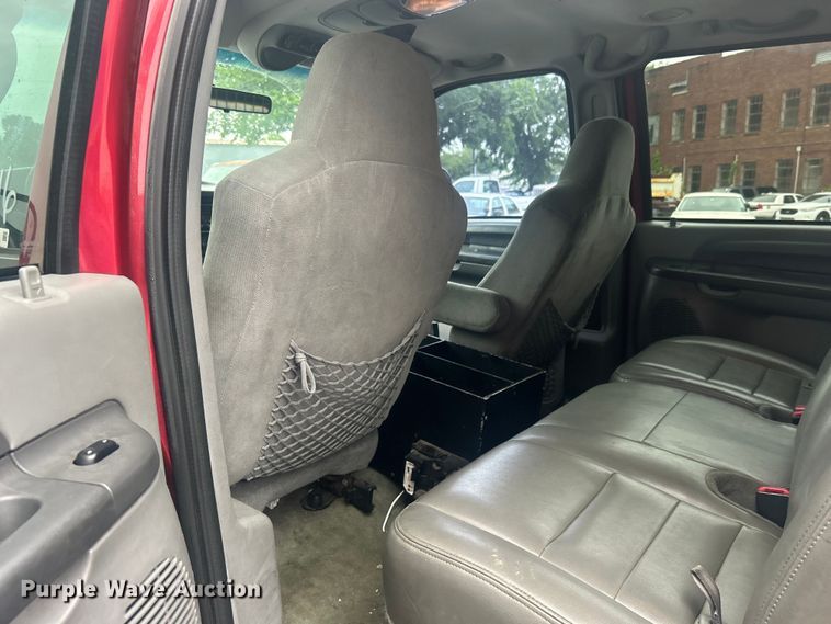 image for item EG0337 2003 Ford Excursion SUV