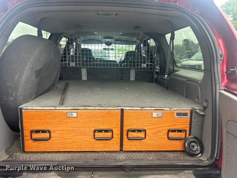 image for item EG0337 2003 Ford Excursion SUV