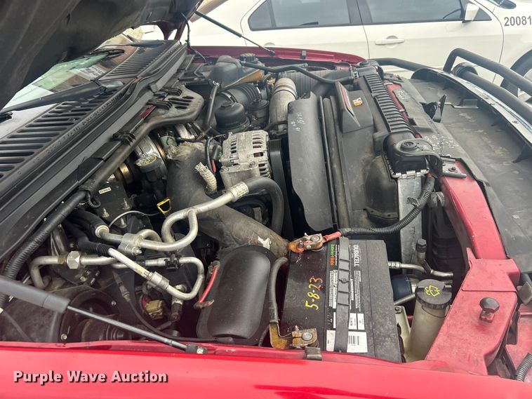 image for item EG0337 2003 Ford Excursion SUV