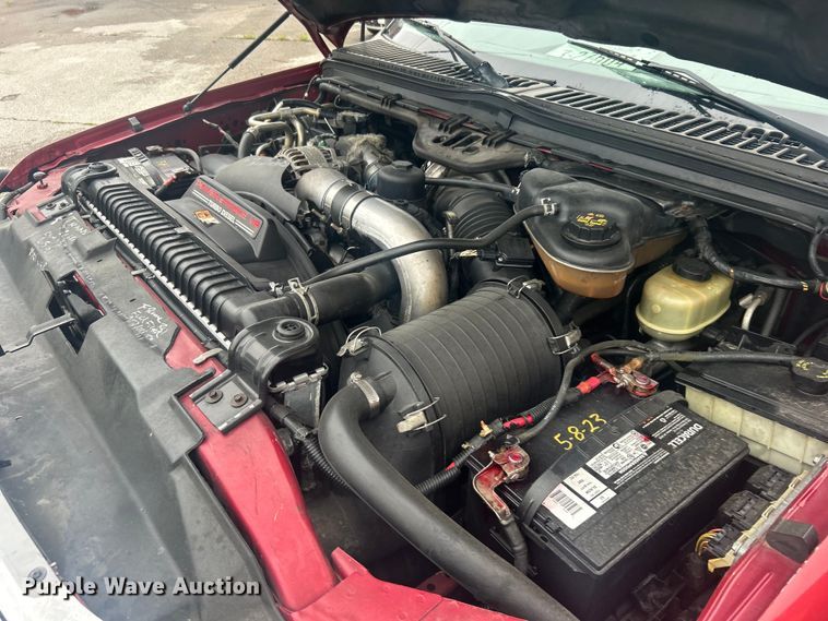 image for item EG0337 2003 Ford Excursion SUV